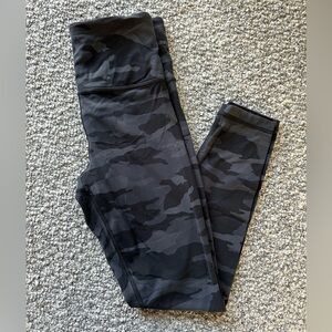 Athleta Elation Camo 7/8